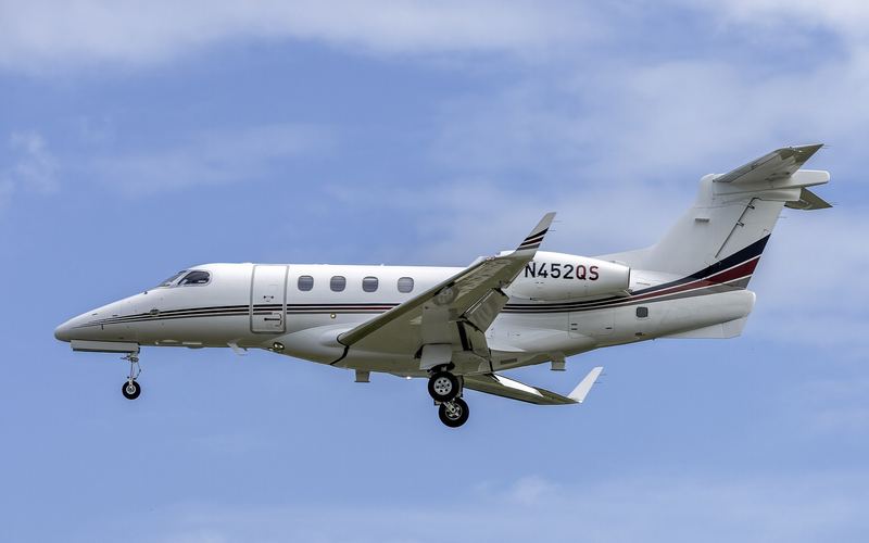 Embraer Phenom 300 private jet