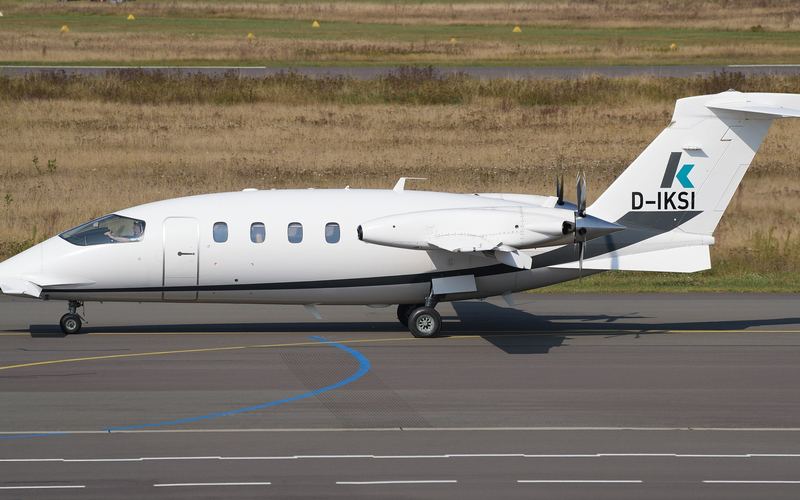 Piaggio P.180 Avanti flown by MSPL